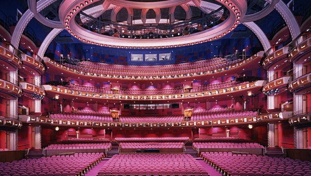 Things to do in Hollywood dolby theatre