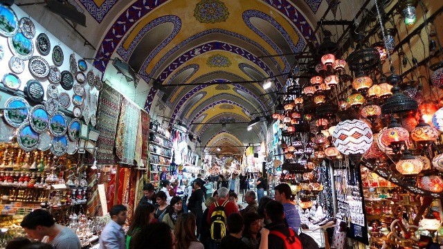 Things to do in Istanbul grand bazaar