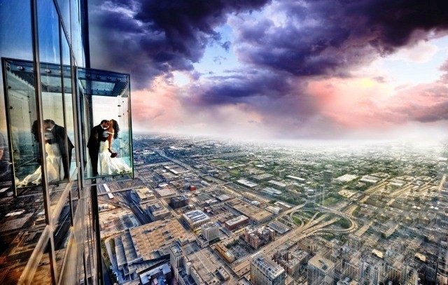 Chicago things to do willis tower skydeck