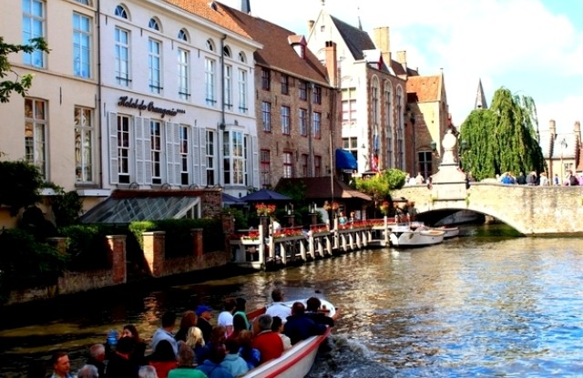 Things to do in Bruges cruise the canal