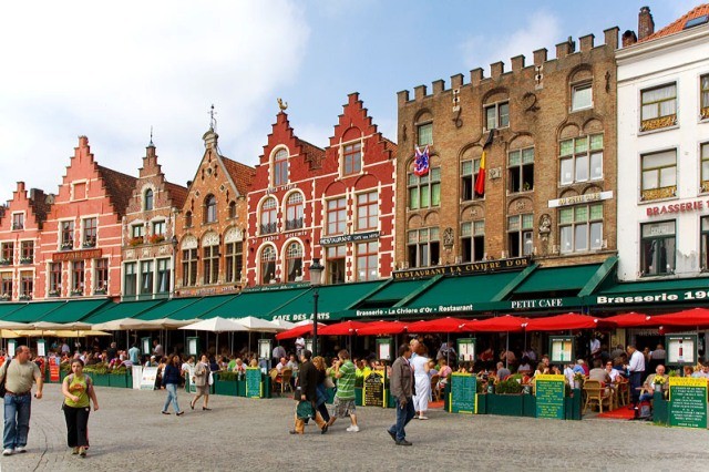 Things to do in Bruges the mrkt