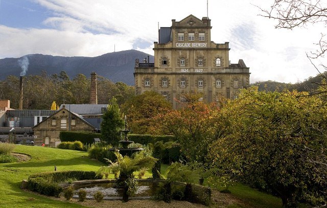 things to do in hobart cascade brewery