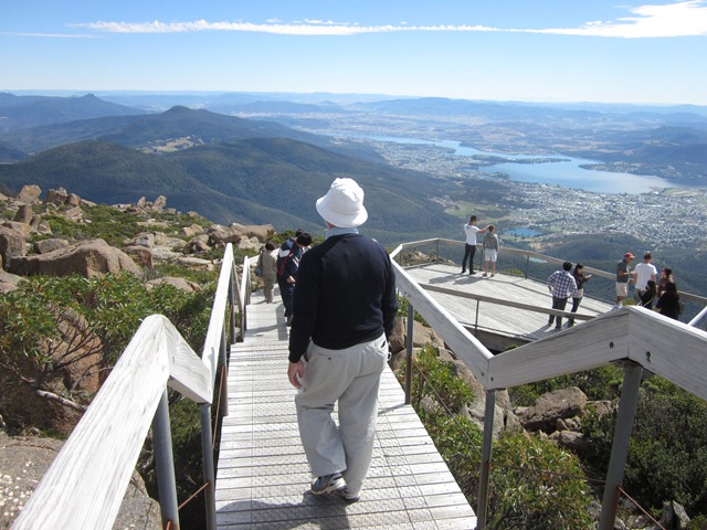 things to do in hobart mount wellington