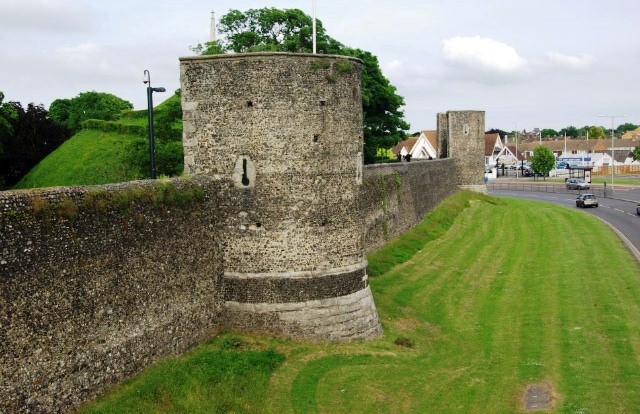 Things to do in Canterbury city wall trail