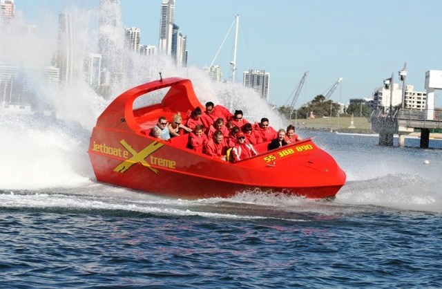 Things to do in Surfers Paradise jet boating